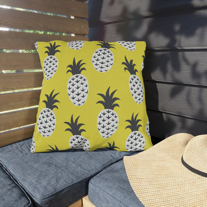 Pineapple Outdoor Pillow